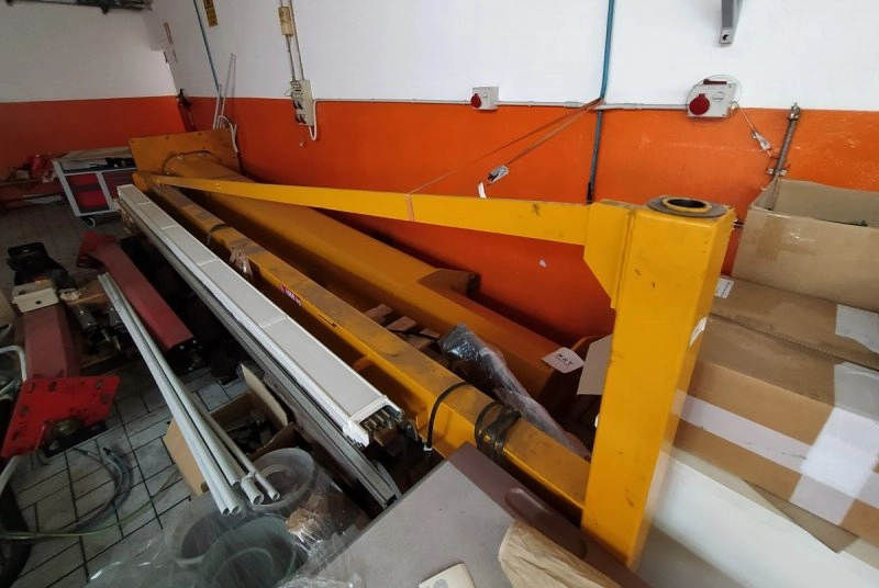 GRU BANDIERA A COLONNA - USATA - DONATI - TEREX