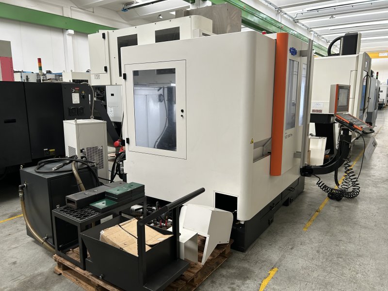 CENTRO DI LAVORO VERTICALE 3 ASSI - USATO - MIKRON - VCE 1000 PRO