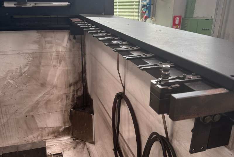 - USED - DOUBLE HEAD CNC DIE SINKING EDM ONA - TX10 C2