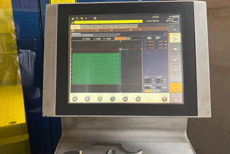 TAGLIO LASER IN FIBRA CON CAMBIO PALLET COMPLETO DI SISTEMA DI CARICO/SCARICO - USATO -  TRUMPF - TRULASER 5040