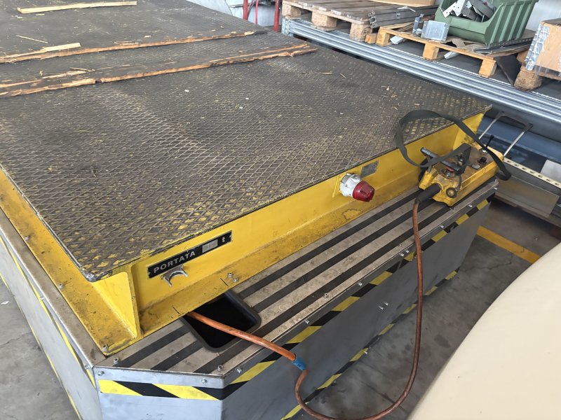 CHARIOT DE MANUTENCION AUTOMOTEUR - D'OCCASION -  MORELLO - SGAI-VS/VSP1