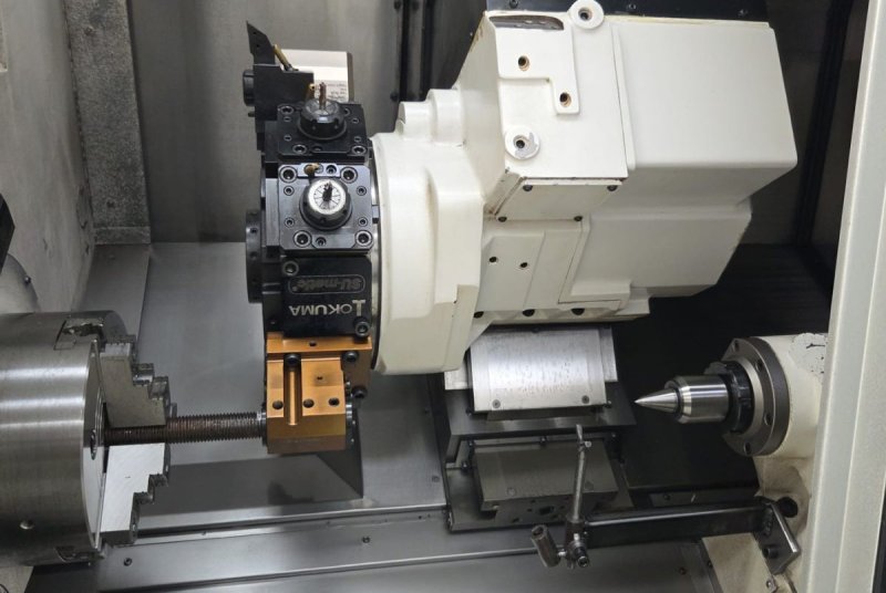 TOUR CNC À 4 AXES - D'OCCASION - OKUMA - LB3000EX II MYC
