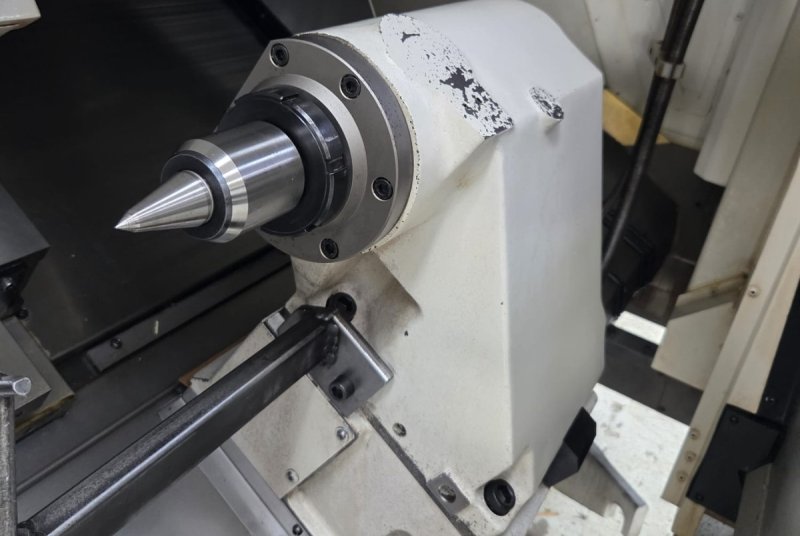 TOUR CNC À 4 AXES - D'OCCASION - OKUMA - LB3000EX II MYC