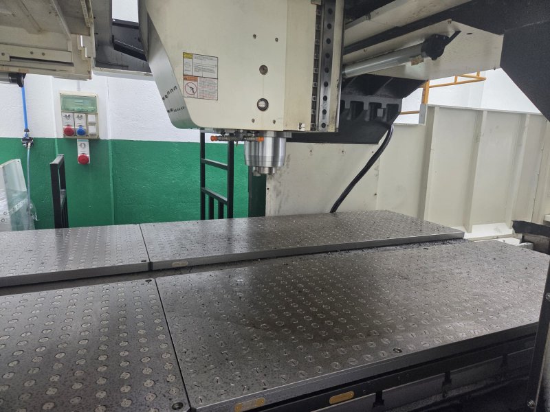 CENTRO DE MECANIZADO VERTICAL 3 EJES DE PUENTE - USADO -  HARTFORD - HSA 320