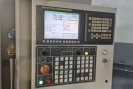 - GEBRAUCHTES - 3-ACHS-VERTIKAL-BEARBEITUNGSZENTRUM AKIRA SEIKI - V4XP
