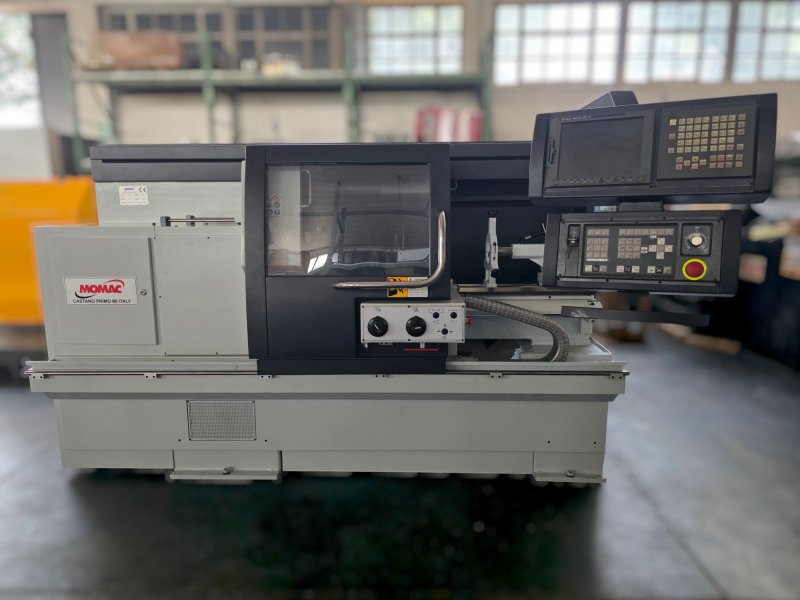 - GEBRAUCHTE - TEACH-IN DREHMASCHINE  MOMAC - TA 18 X 1000