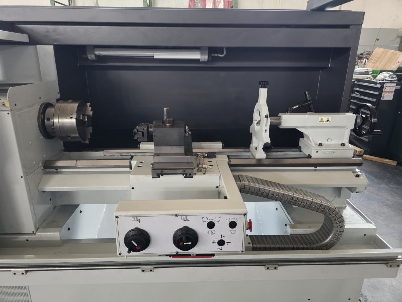 - GEBRAUCHTE - TEACH-IN DREHMASCHINE  MOMAC - TA 18 X 1000