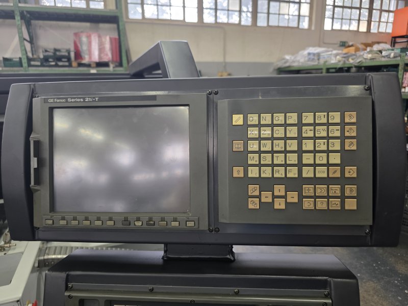 - GEBRAUCHTE - TEACH-IN DREHMASCHINE  MOMAC - TA 18 X 1000